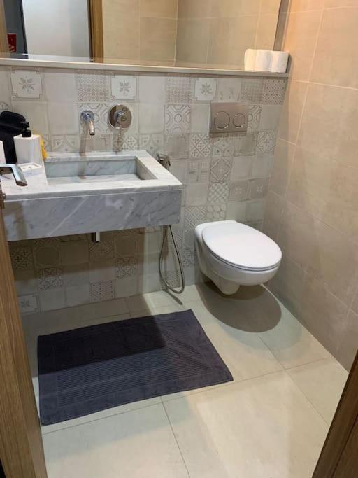Appartement Neuf Climatise, Centre Marrakech. Marrakesh Esterno foto